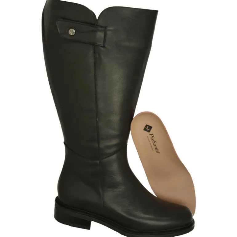 Bota Alta De Piesanto Con Caña De Ancho Especial 47 Cm De Pala Lisa Y Elastico En Caña. Piso De Goma Y Tacon De Suela Con Planta
