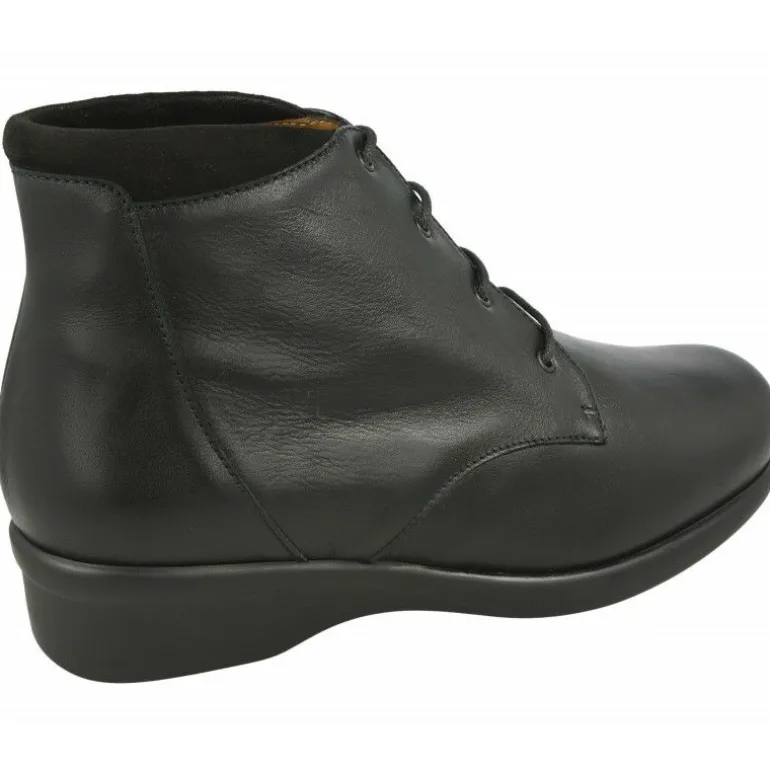 Botin De Alviflex Acordonado En Ancho 14 Con Pala Lisa Y Piso De Poliuretano Aligerado De Pisada Comoda Y Segura
