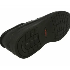 Cordon De G Comfort En Piel Grabada Con Bordon En Pala, Piso De Poliuretano Y Membrana Impermeable Con Planta Extraible