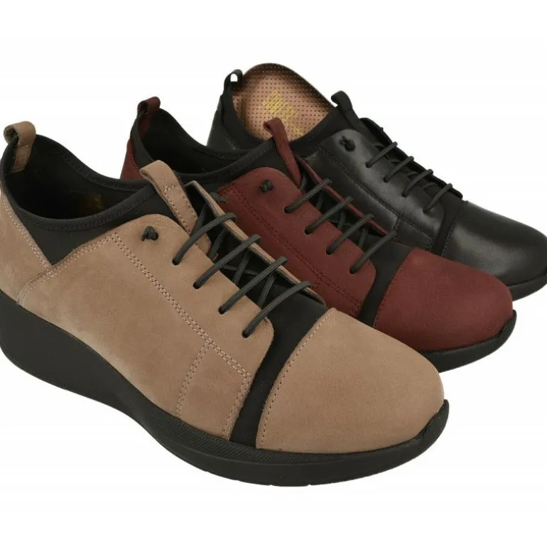 Mocasin De Comfort Class En Piel Nobuck Con Cordon Figurado E Interior Con Calcetin Elastico Y Piso Acolchado Y Amortiguado