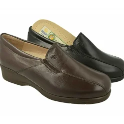 Mocasin De Drucker Con Pala Abotinada Elasticos Y Piel De Cordero.