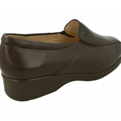 Mocasin De Drucker Con Pala Abotinada Elasticos Y Piel De Cordero.