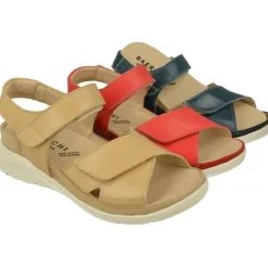 Sandalia De Baerchi Con Doble Tira De Velcro Ajustable En Piel Vacuna, Planta Anatomica Extraible Y Piso De Poliuretano