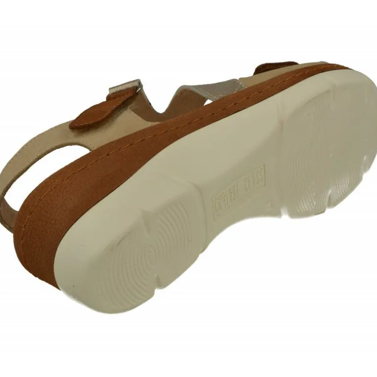 Sandalia De Comfort Class En Piel Combinada Nobuck Con Tiras Cruzadas Con Ajuste Velcro Y Planda Anatomica Extraible