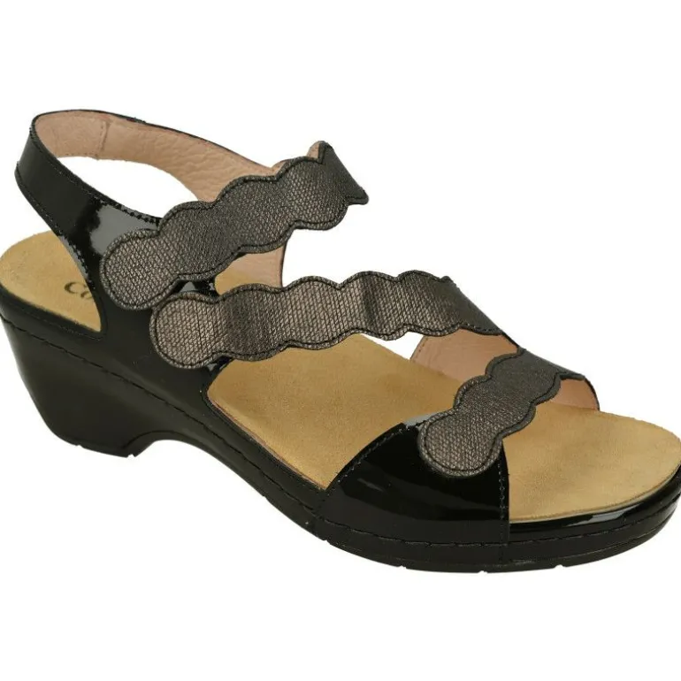 Sandalia De Comfort Class En Piel Grabada Metal Con Ajuste Triple Velcro, Cuna Alta Forrada Y Planta De Descanso Extraible