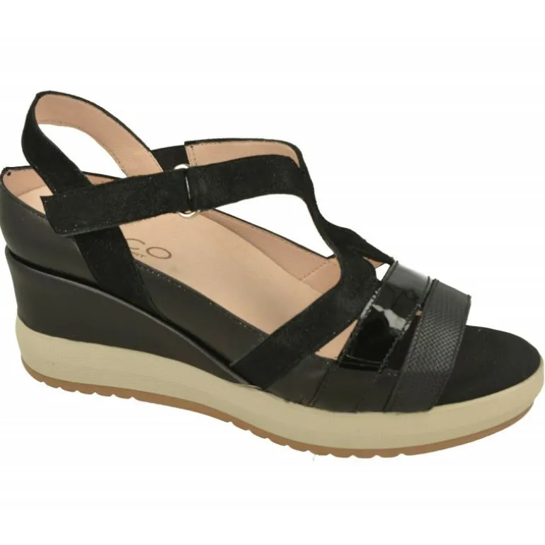 Sandalia De Rico Con Tiras Combinadas Y Ajuste De Velcro, Cuna Alta Nacarada Con Planta Extraible Y Piso Microporoso Confortable