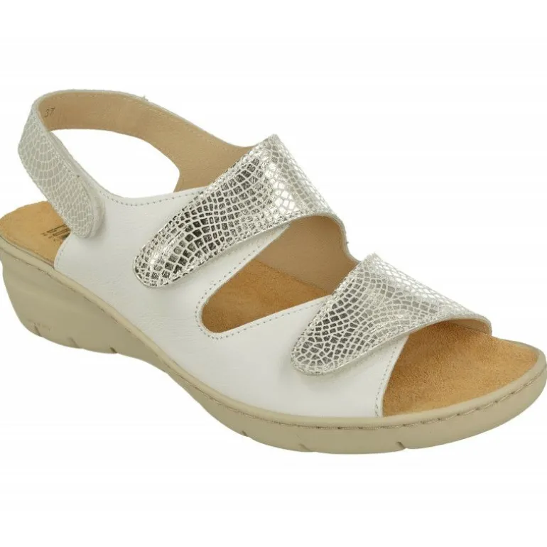 Sandalia De Triple Velcro De Comfort Class Con Piso Aligerado Combinada En Charol Y Grabado Con Planta De Descanso