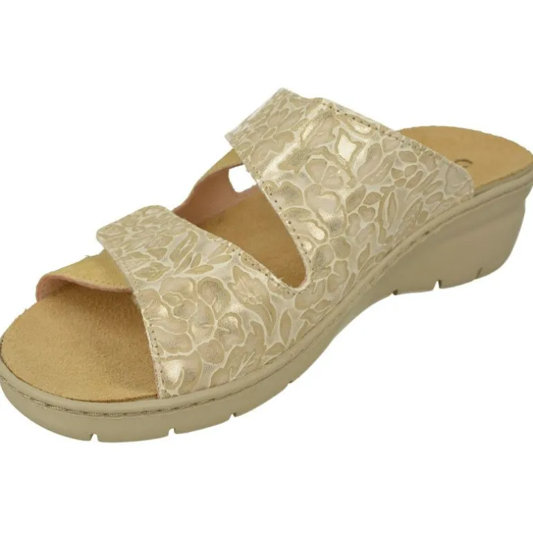 Sandalia Zueco De Comfort Class Combinado Piel Lisa Y Grabada Con Planta De Descanso Y Suela Aligerada