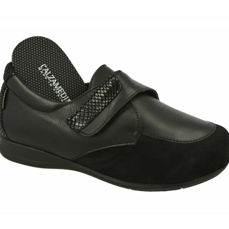 Velcro De Calzamedi En Horma De Ancho 16 Con Piel Combinada Con Antelina Elastica Con Piso De Goma Y Planta Extraible