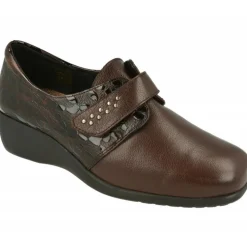 Velcro De Comfort Class De Pala Lisa Con Trasera Combianda Coco Charol, Piso De Cuna Aligerada Y Planta De Descanso Extraible