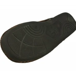 Zapatilla Chinela De Berevere En Pano Teriopelo Cuadros Con Piso De Caucho Y Horma De Ancho Especial