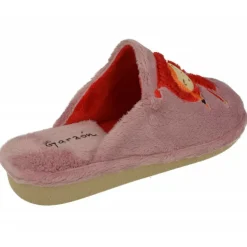 Zapatilla Chinela De Garzon En Pano Dacha Con Estampado Caperucita Y Piso Microporoso